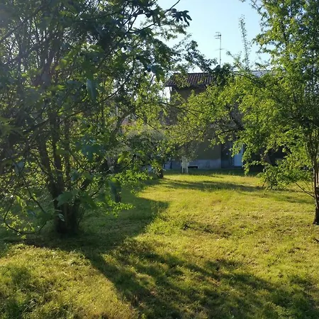 Casa Lilia דירה סרזאנה